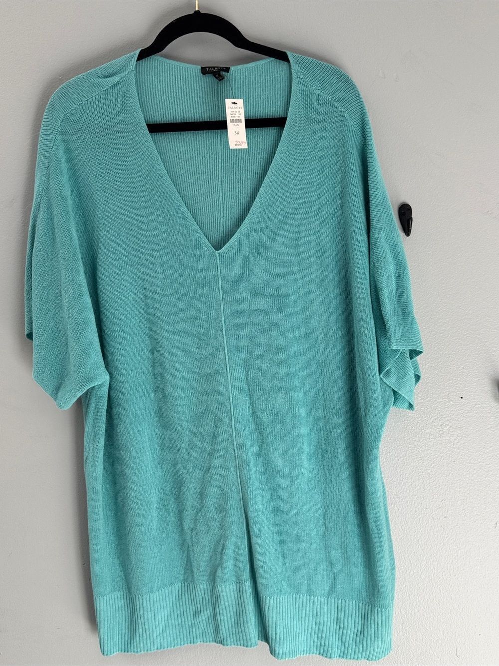 Talbots Aqua V-Neck Lightweight Knit Pullover